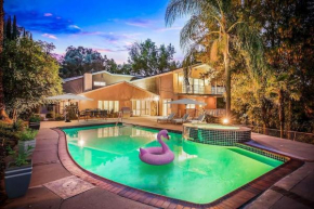 Pacific Dreams Woodland Hills Distinguished 8 BR